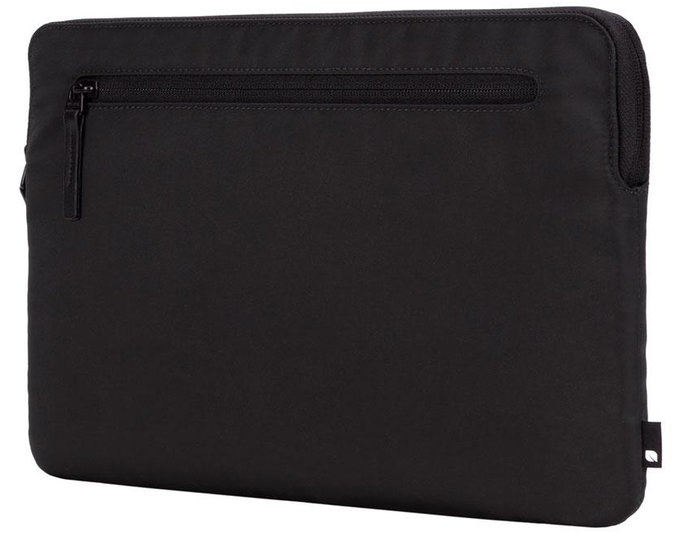 Incase&nbsp;Compact MacBook Pro 16 inch sleeve Zwart