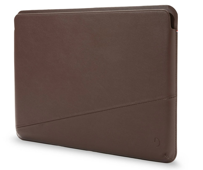 Decoded Leather Frame MacBook Pro 16 inch sleeve Bruin