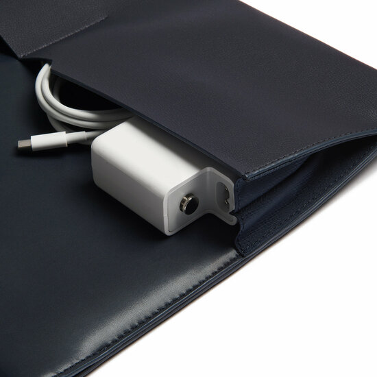 Mujjo Envoy MacBook Pro 14 inch sleeve zwart