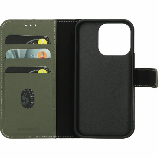 Mobiparts leren 2 in 1 Wallet iPhone 15 Pro hoesje groen