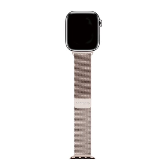 Decoded Milan Traction Apple Watch 49 / 45 / 44 mm bandje mat goud