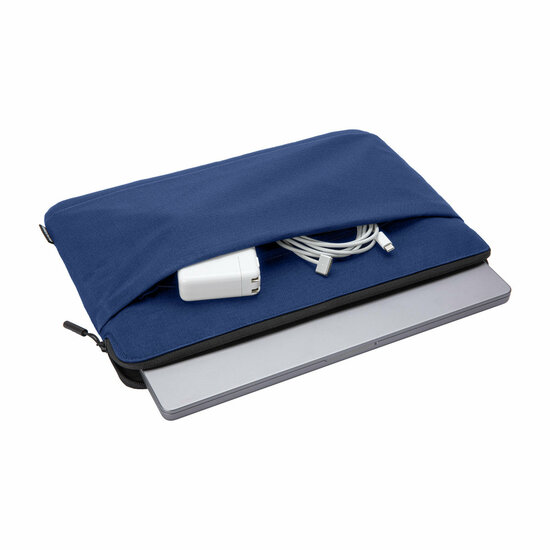 Incase&nbsp;Go MacBook Pro 16 inch sleeve navy