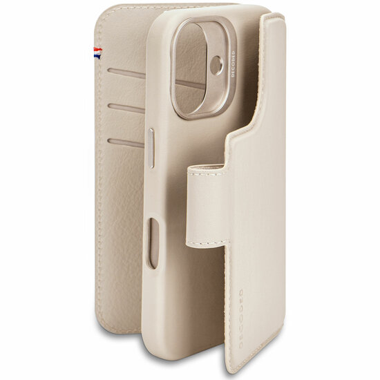 Decoded leren 2 in 1&nbsp;Wallet iPhone 16 hoesje beige