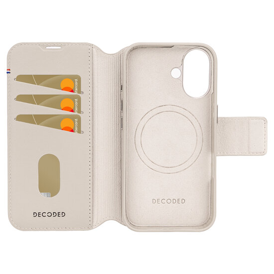 Decoded leren 2 in 1&nbsp;Wallet iPhone 16 hoesje beige