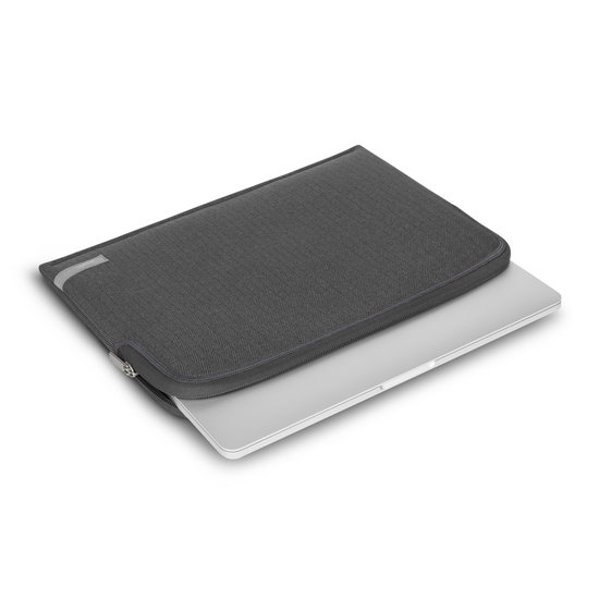 Moshi Pluma MacBook 13 inch 2018 sleeve Grijs