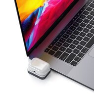 Satechi aluminium AirPods draadloos USB-C oplaaddock