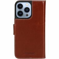 Mobiparts Excellent Wallet iPhone 13 Pro hoesje Cognac