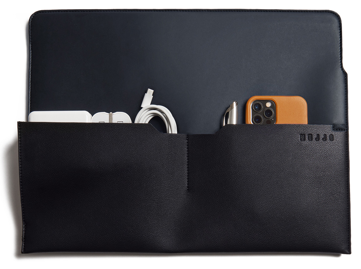 Mujjo Envoy leren MacBook Pro 16 inch sleeve navy